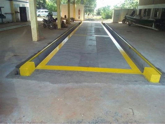 Đánh nặng trong chuyển động cong tấm cân xe tải cân trong khai thác mỏ